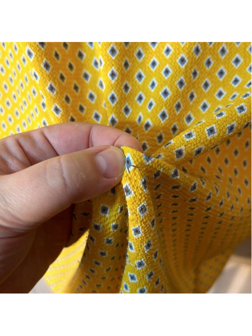 Adrianna Papell Medium Yellow Diamond Blouse - Picture 5 of 6